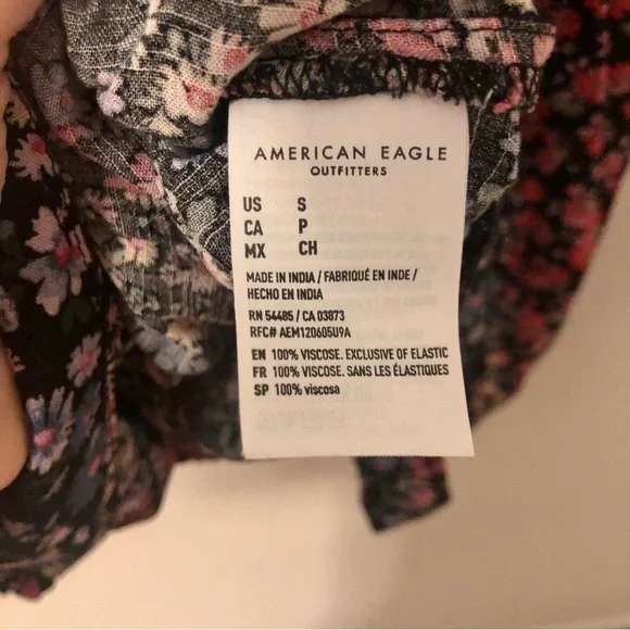 𝅺American eagle floral balloon long sleeve blouse w tie and clasp nwot size s - Picture 5 of 5
